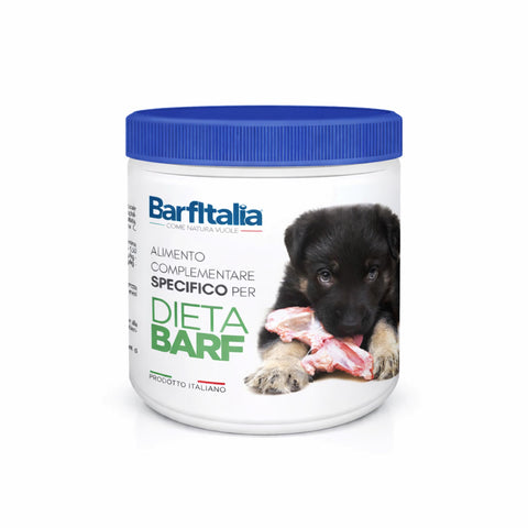 Alimento complementare specifico per la Dieta Barf in confezione con cucciolo che mangia carne.