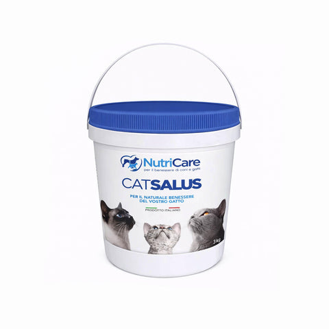 Cat Salus integratore alimentare in polvere per gatti, confezione con manico da 3 kg, promuove benessere e longevità felina.
