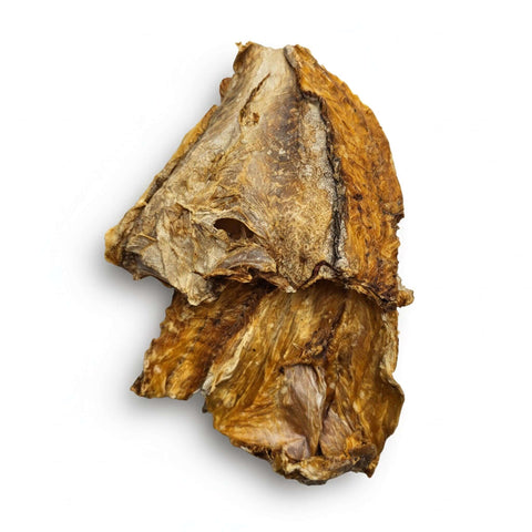 Merluzzo essiccato per cani, snack naturale e ricco di sapore, essiccato per preservare il valore nutritivo.